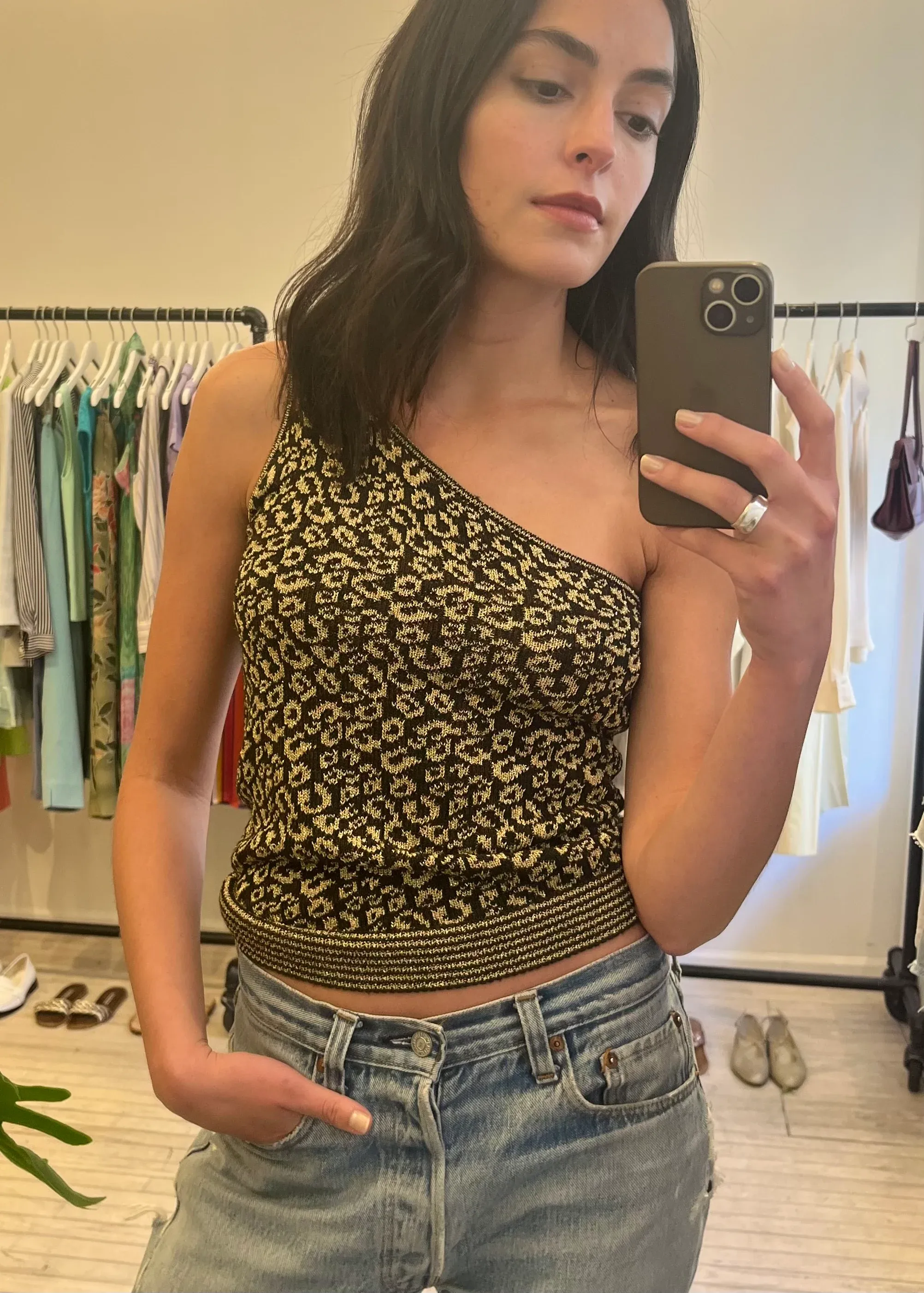 An expressive portrait of Phoebe and Rachel, the founders of DUO NYC, reflecting their shared vision of calm confidence.